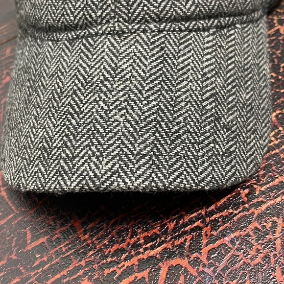 Long Beach Women’s Cap - Picture 3 of 13